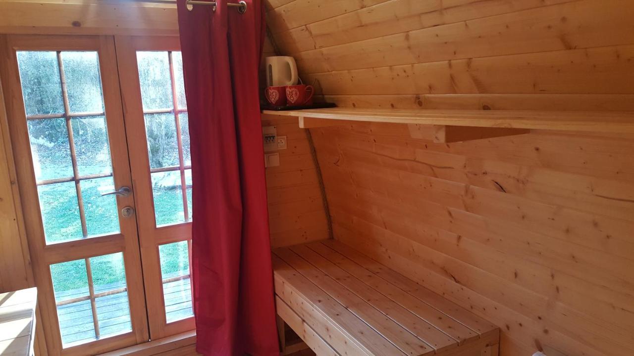 Camping Le Rey Louvie Juzon Exterior foto